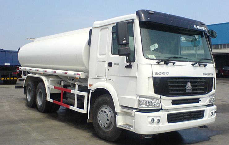 water tank truck